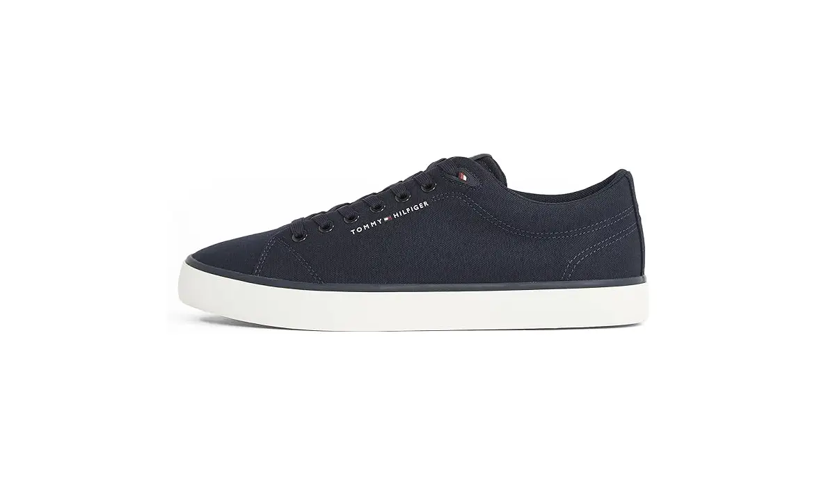 sneakers uomo, scarpe Tommy, scarpe in offerta, moda uomo, sconto scarpe, calzature estive, scarpe casual