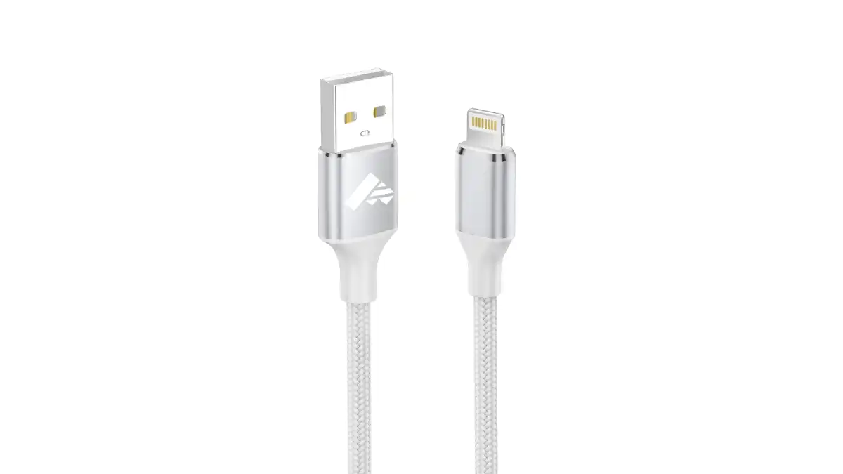 Sconto -29% su cavo Lightning MFi da 1,8m per iPhone e iPad: ricarica rapida certificata a 4,99€