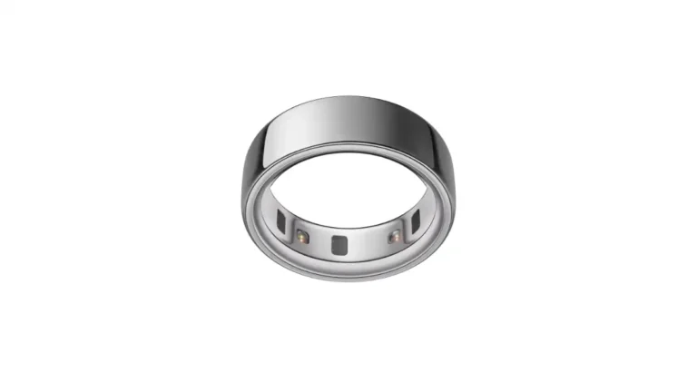 Sconto -20%: OURA Ring 4 (Smart Ring, Misura 13, Silver) a 279€